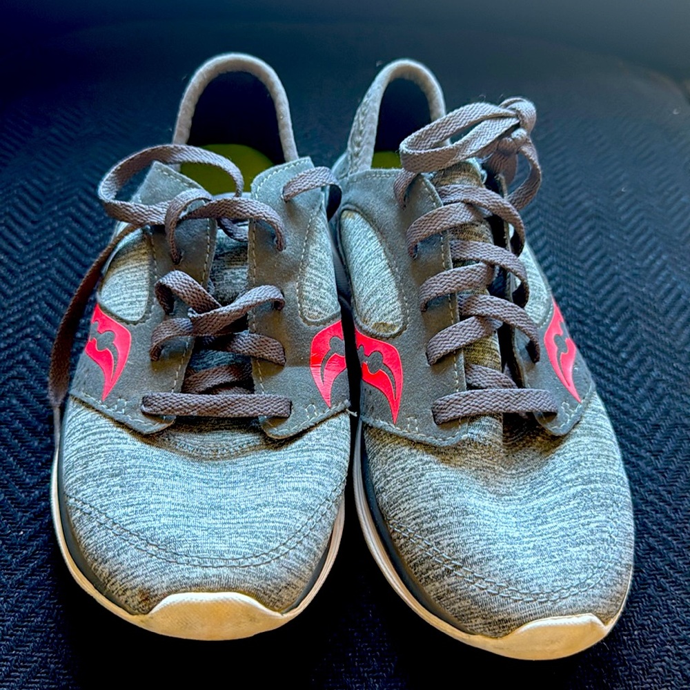 Saucony sneakers